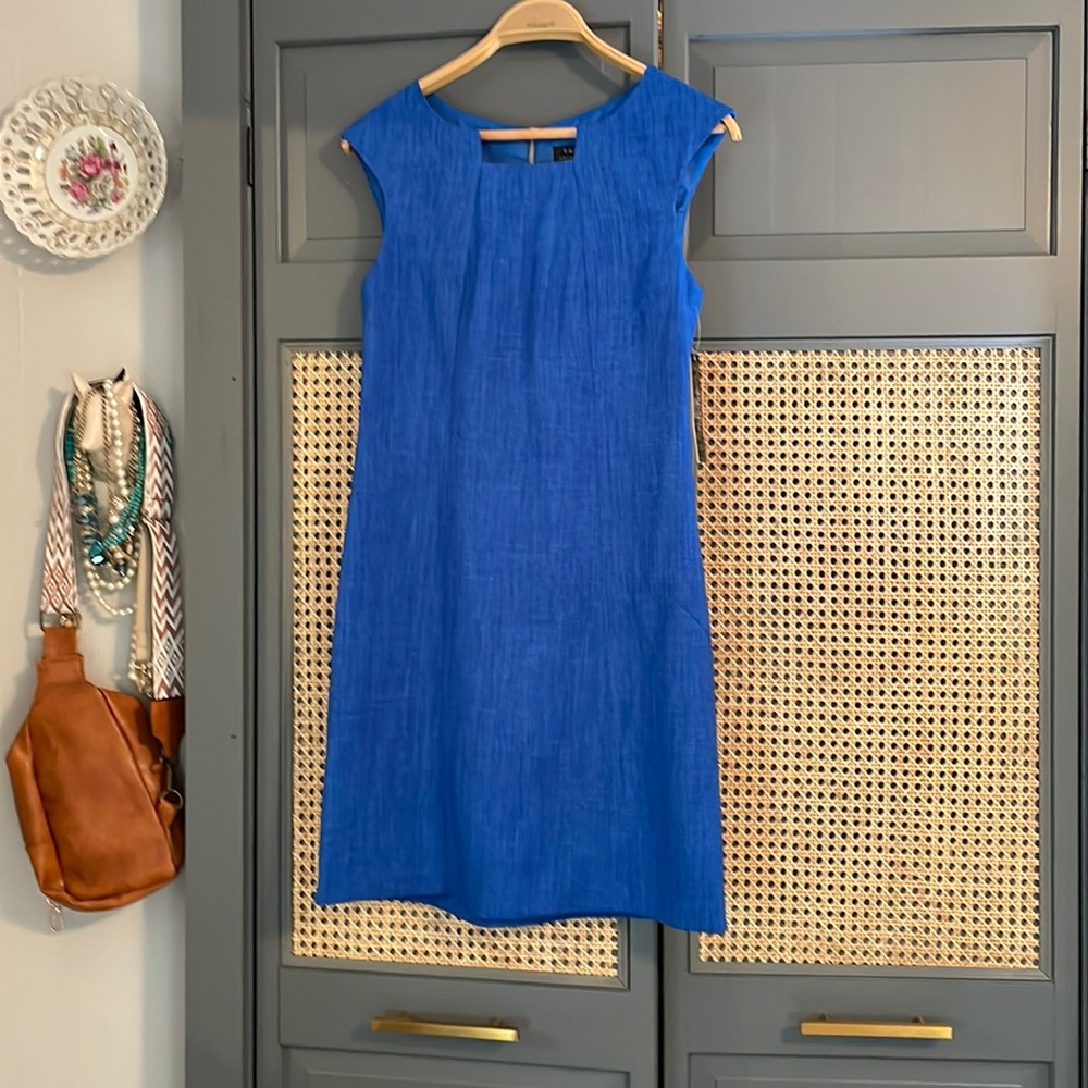 Blue dress